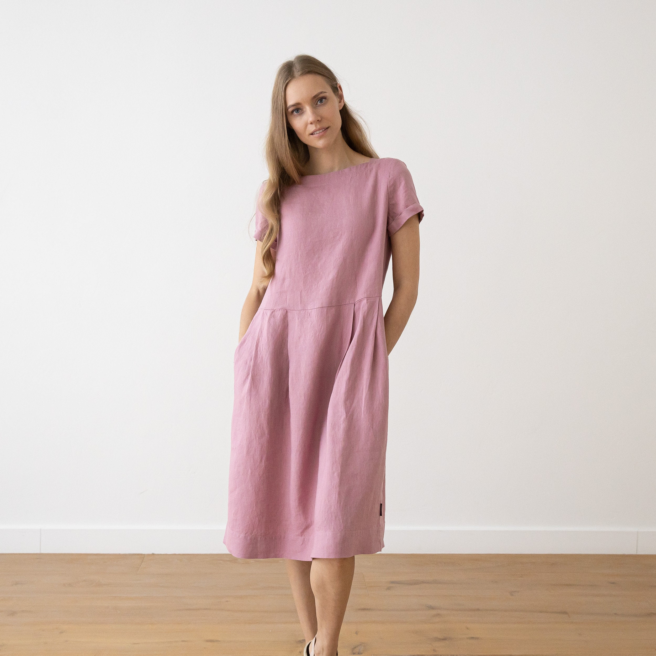 Dusty Rose Linen Dress with Short Sleeves and Pocket. Summer Linen Dress in Mauve. Available in 16 Colors. No Shrinkage, prewashed Dusty Rose Linen Dress with Short Sleeves and Pocket. Summer Linen Dress in Mauve. Available in 16 Colors. No Shrinkage, prewashed
