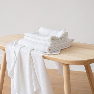 Linen Waffle Towels in White. Waffle Linen Bath Towel Set, waffle bath towel, linen hand towels and wash cloth. White linen face cloth towel image 3