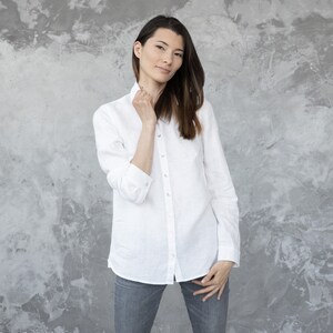 White Linen Collar Shirt for Woman. Loose-fitting shirt with full-length buttoned opening. Long sleeve shirt. image 6