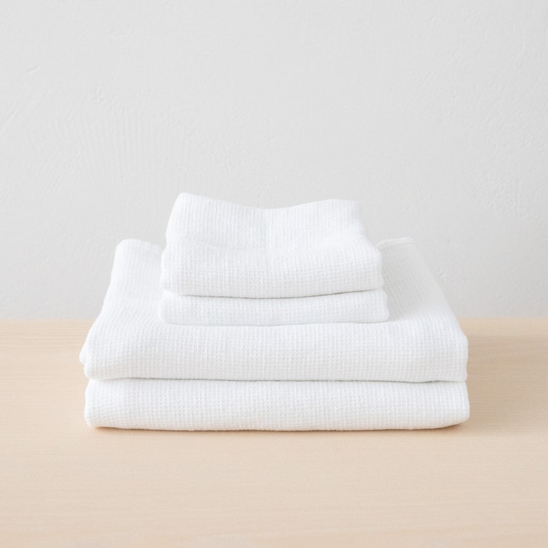 Linen Waffle Towels in White. Waffle Linen Bath Towel Set, waffle bath towel, linen hand towels and wash cloth. White linen face cloth towel image 1