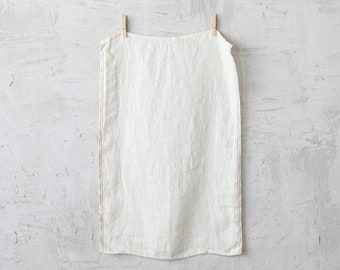 Set of 2 Linen Dish Cloth Ivory with Bordo Selvages. Washed linen kitchen towels for kitchen. Linen tea towels for summer house.