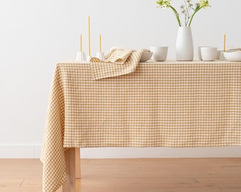 Tovaglia e tovaglioli lavati in Gingham Antique Gold. Tovaglie rotonde, quadrate, rettangolari. Lino di peso medio. Qualsiasi lunghezza.