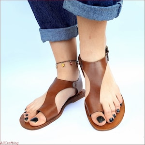 Toe Ring Sandals Brown Leather Sandals Genuine Leather Sandals, Elegant Women Sandals Leather Flats Mothers Day Gifts Summer Beach Sandals