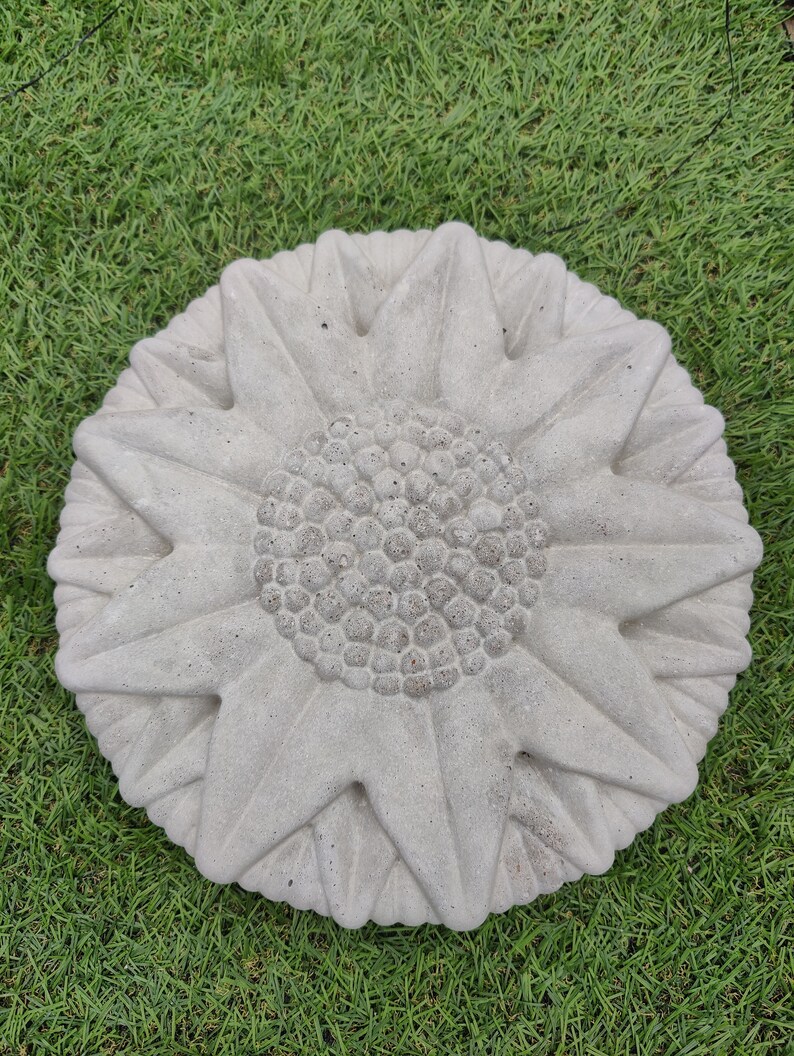 Sunflower Stepping Stone in Concrete Etsy