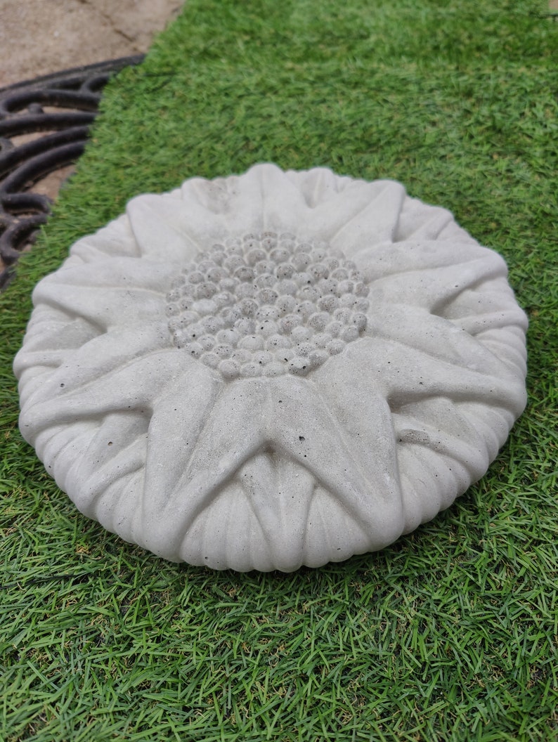 Sunflower Stepping Stone in Concrete Etsy