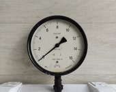 USSR Pressure Gauge.Steampunk Lamp Parts.Home Decor.Industrial Art Projects.Craft Supplies.Funky Lamp Parts.Vintage Manometer Made in 1977.