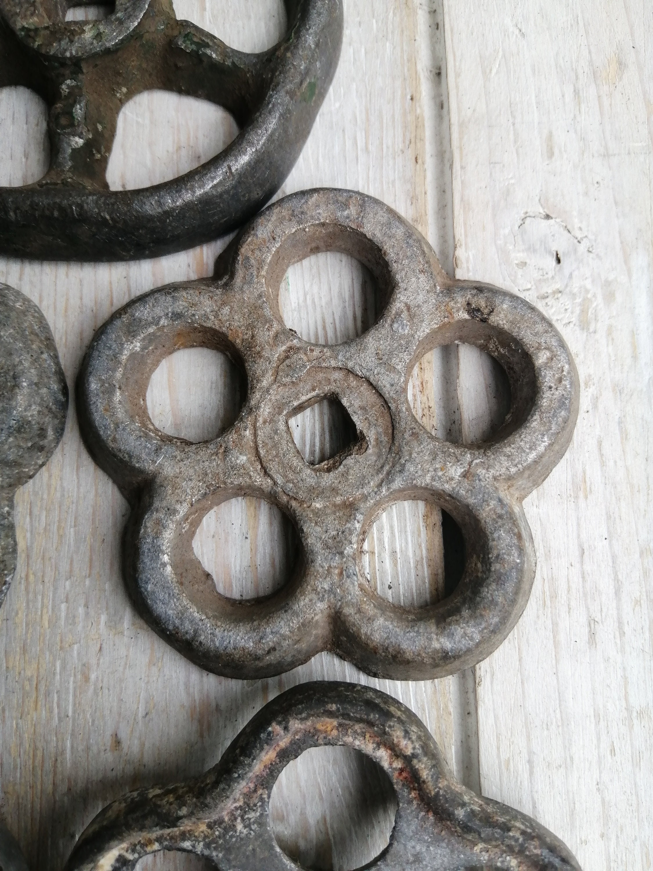 Lot of Five Vintage Valve Handles Industrial Home Decor Spigot Etsy