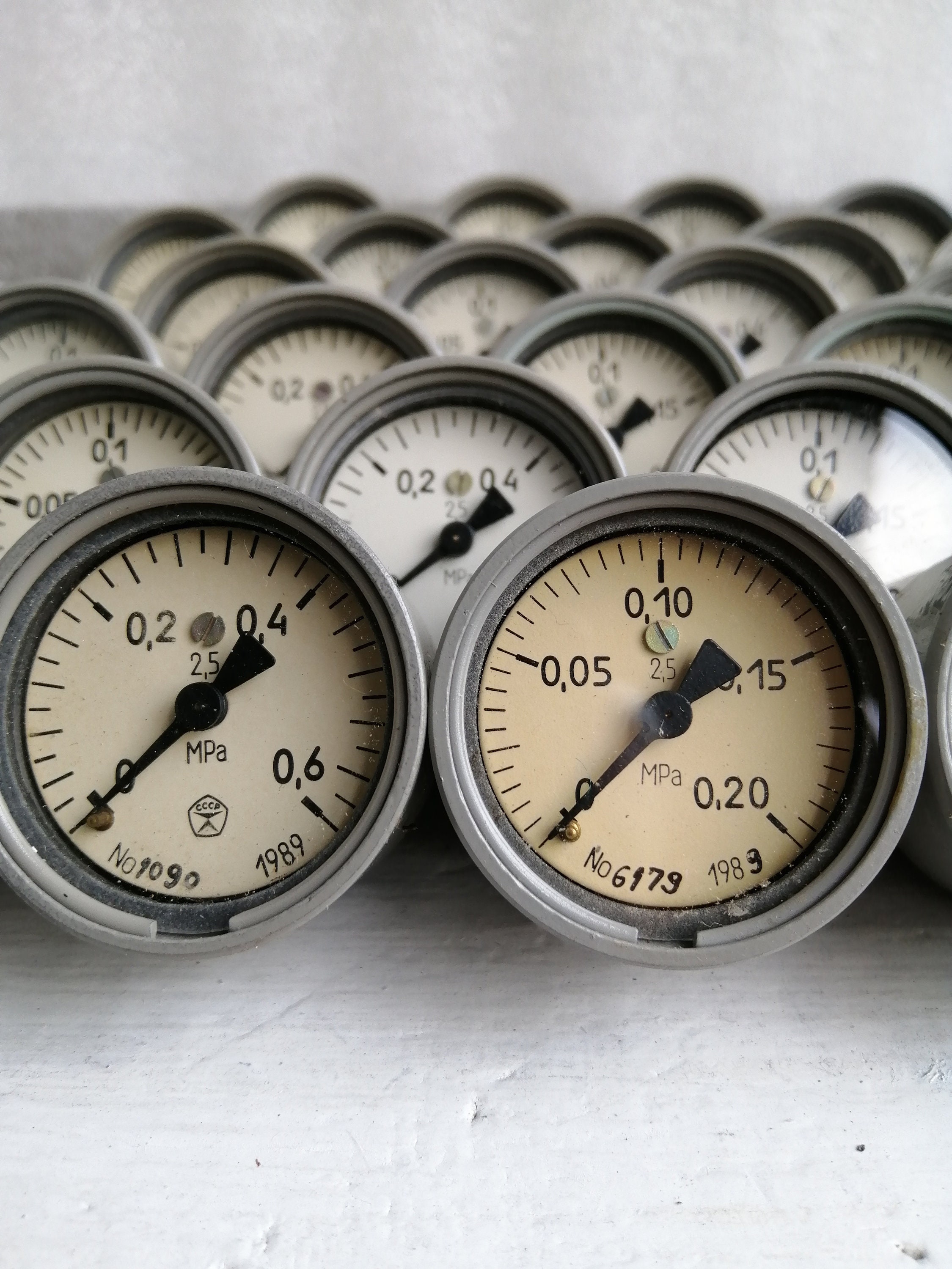 USSR Vintage Pressure Gauge Mini Pressure Gauge Small Soviet Manometer ...