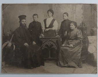 Orthodox parish priest with his family/Old photos/Vintage from the 1900s/Authentic Portraits/Antique Photos/Rare Original