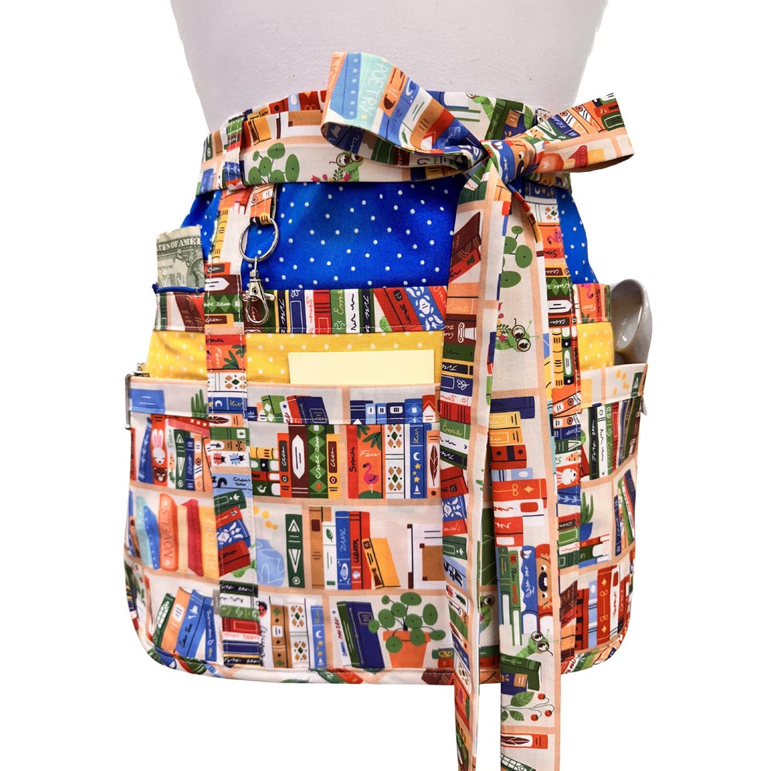 Book Lover Teacher Apron With Pockets - Utility Apron for Classroom - Etsy