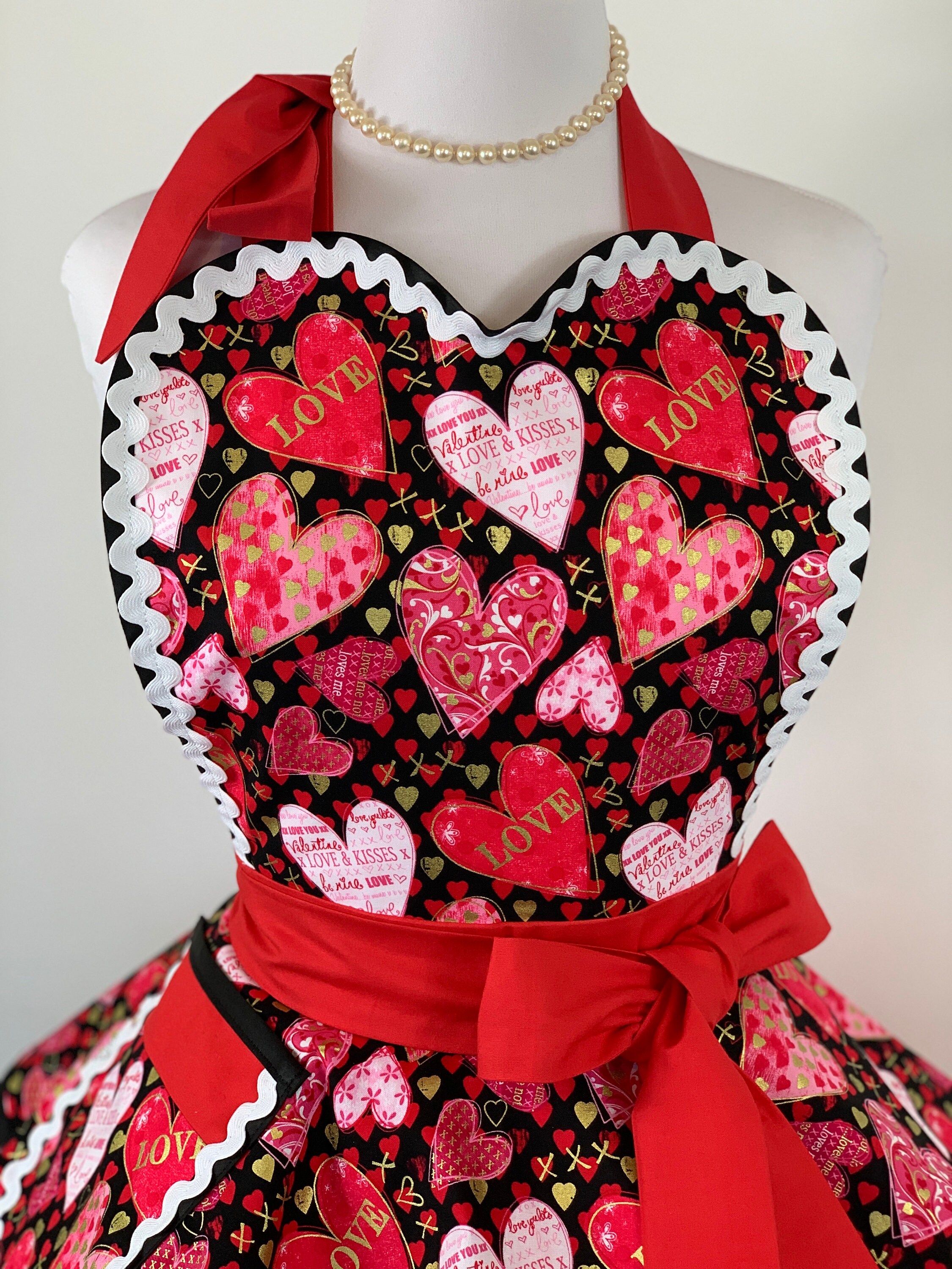 apron for girlfriend