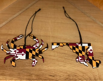 Maryland Crab - State Shape - Gift - Christmas Ornament - Decor - Wood Cut Out - Maryland Flag - MD State Flag - Patterned Wood