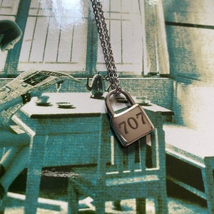 Nana 707 Lock Necklace - Etsy