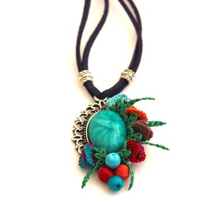 Turquoise Stone Woman Necklace with Needle Lace Red Green Summer Accessories Gift for Her Wedding Necklace Fashion Jewelry image 6