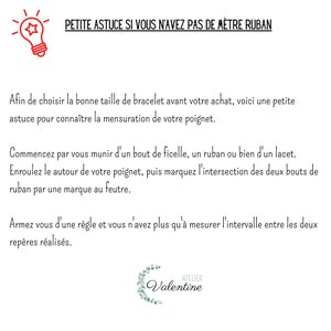 May include: A white background with red text that reads "PETITE ASTUCE SI VOUS N'AVEZ PAS DE M&Egrave;TRE RUBAN". The text is followed by instructions on how to measure your wrist without a measuring tape. The instructions are in French.