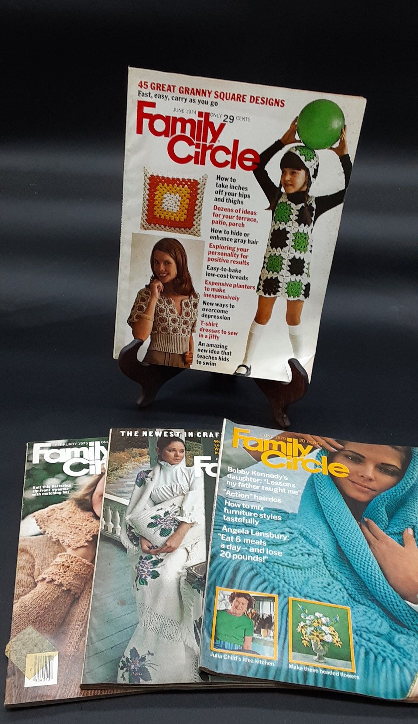 twin magazine 4冊セット Vintage Lot of 4 Family Circle Magazines 1970-1975 - Etsy