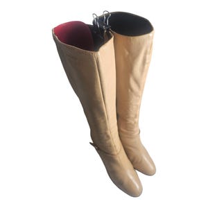 Vintage 1980s Tan Leather Heeled High Calf Boots Sized 6B