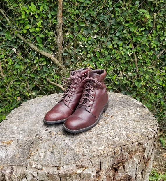 Sz 6.5 Vintage Nine West Brown Leather Lace Up Abo
