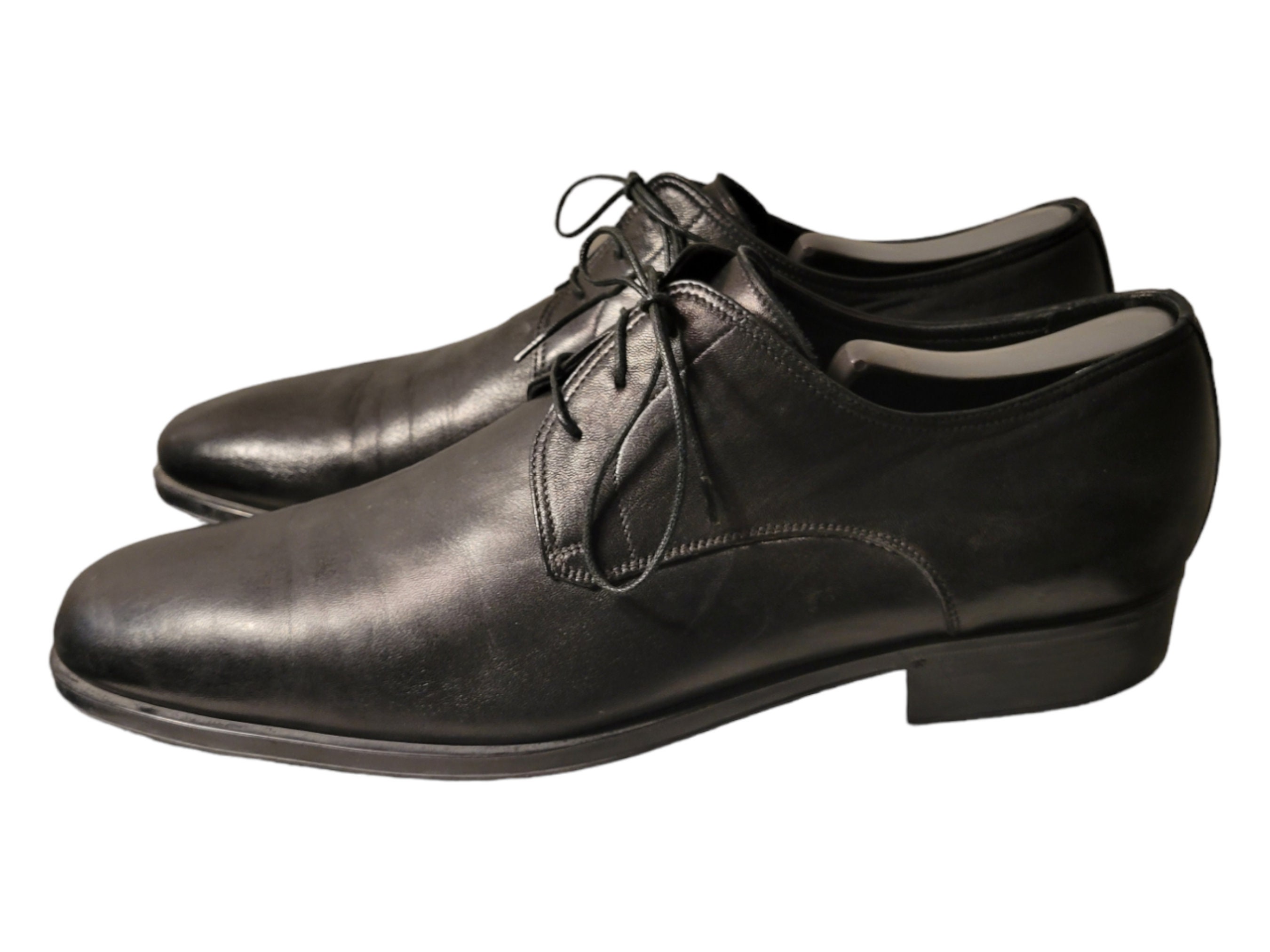 Johnston and Murphy Handcrafted Italian Made Oxford Shoes  display picture 1