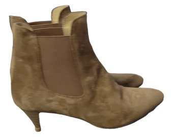 Size 7 brown suede/leather pointed suede boots from PEDRO GARCIA/Size 7 Vintage Chelsea  Booties