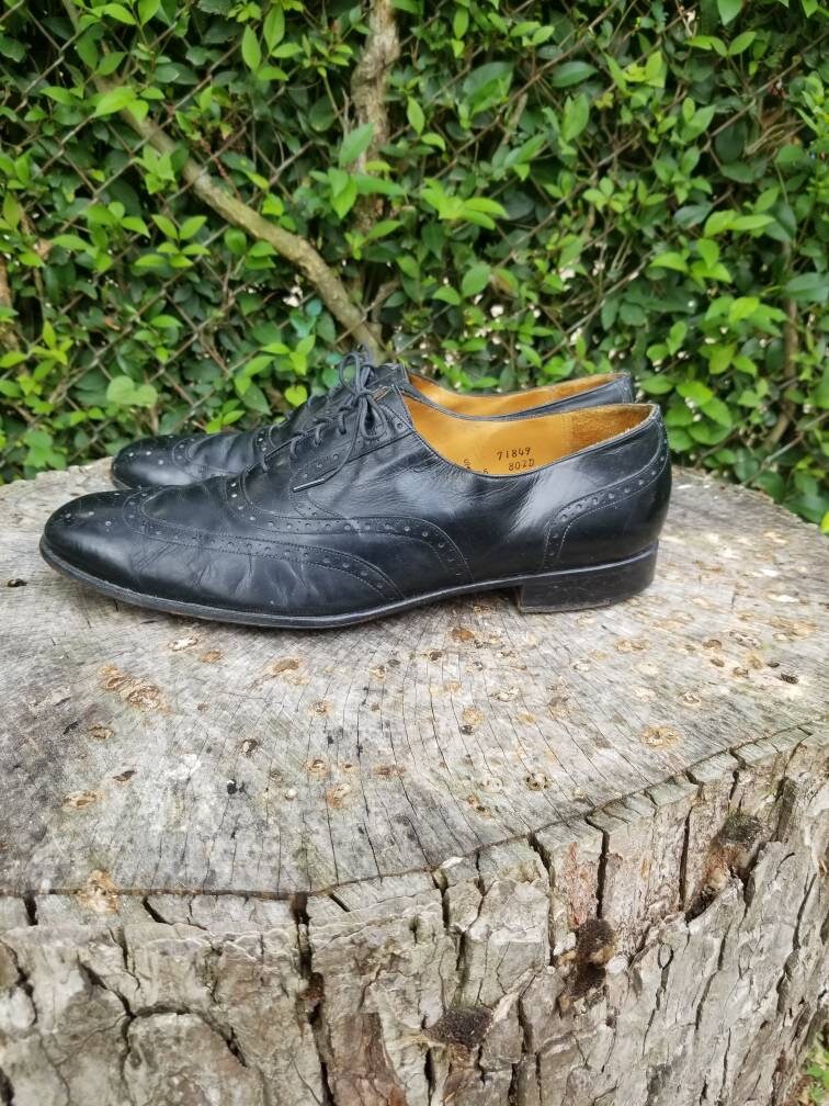 Vintage Sz 11.5 Johnston and Murphy Crown Aristocraft Black  display picture 1