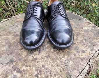 Vintage Johnston and Murphy Two-tone Slip on Men display picture 1