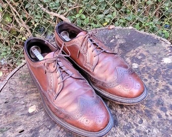 9 EEE Vintage 60s Florsheim Imperial Kenmoor Wingtip 30047 Brown Made in U.S.A