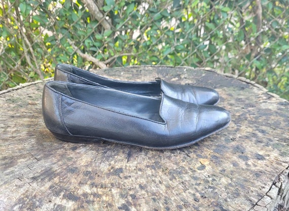 Women Vintage Black Flats By Bally Size 6.5/Women… - image 3