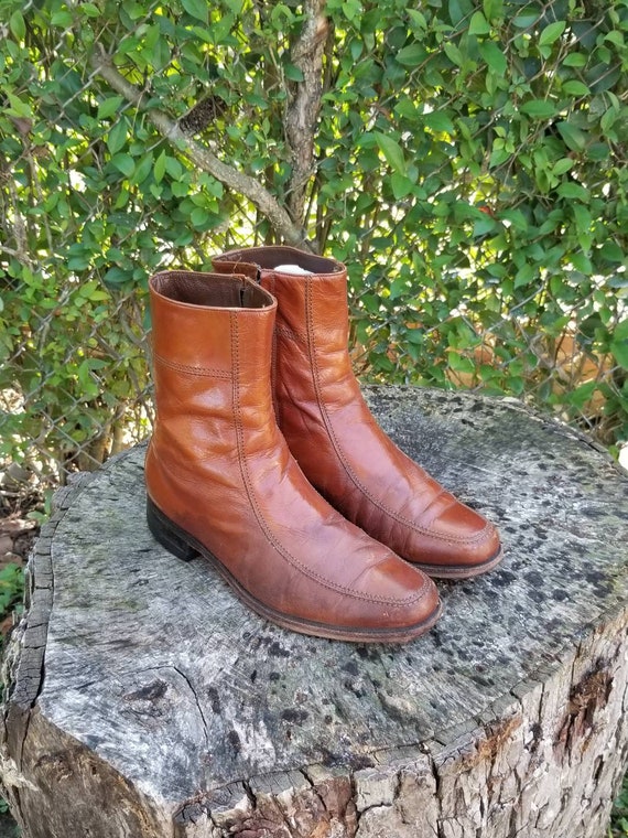 Vintage 1970's Brown Leather Ankle Boots/ Beatles
