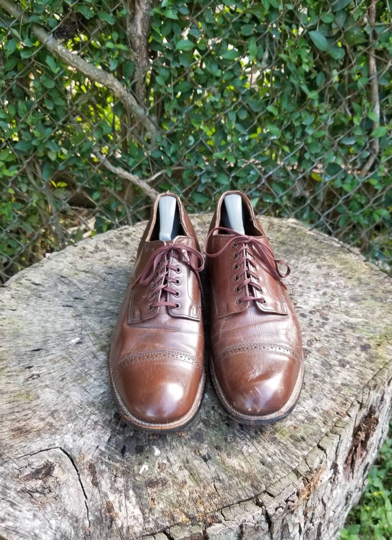 Stacy Adams Brown Leather Lace-Up Derby Oxfords with Textured Vamp Vintage Stacy Adams Wingtip Oxfords: Brown Leather Lace up  main image 4