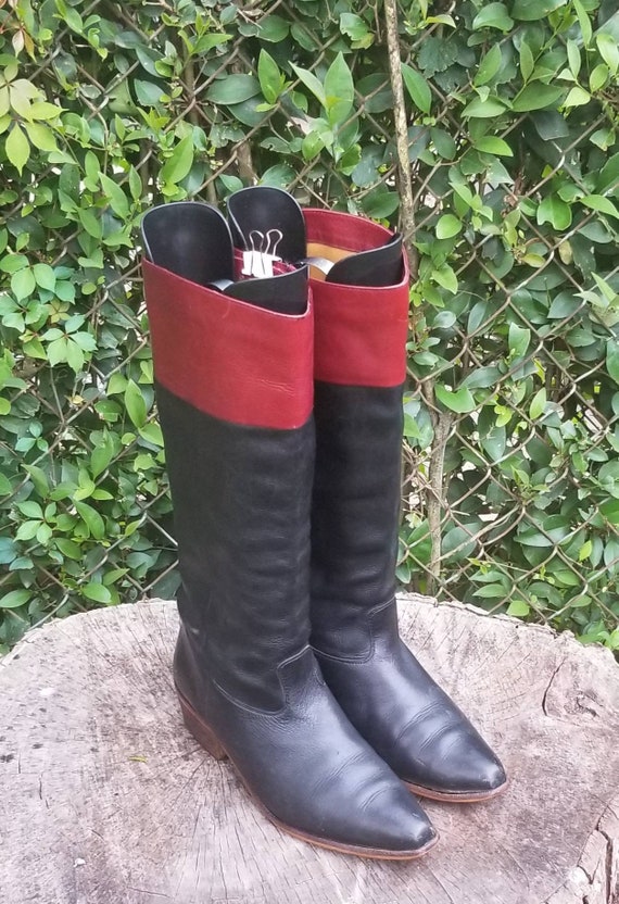 Sz. 9 Vintage Cowboy Boots/ Genuine Leather Riding