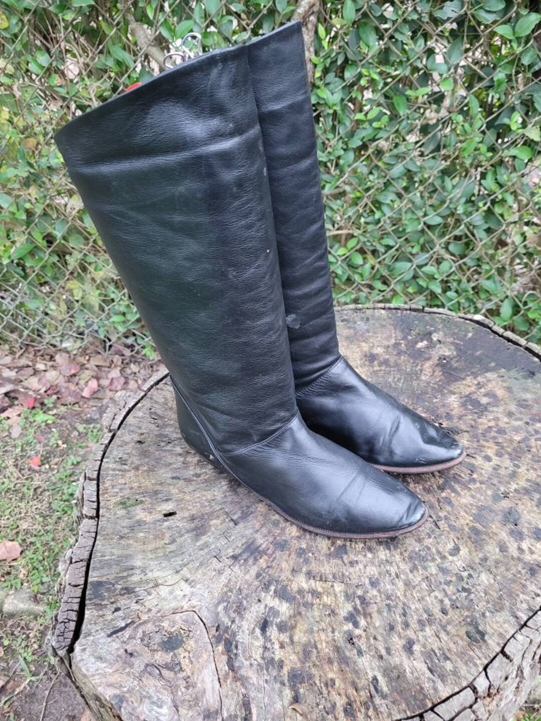 Flat leather store slouch boots