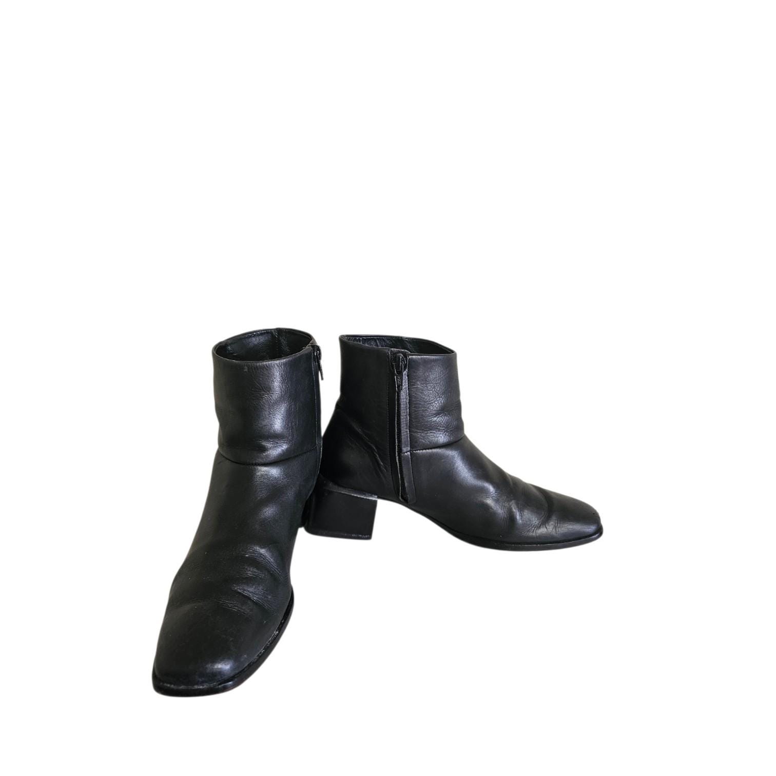 Cole Haan, Vintage Cole Haan City- Brazilian Leather Ankle Boots Women’s Size 6 B