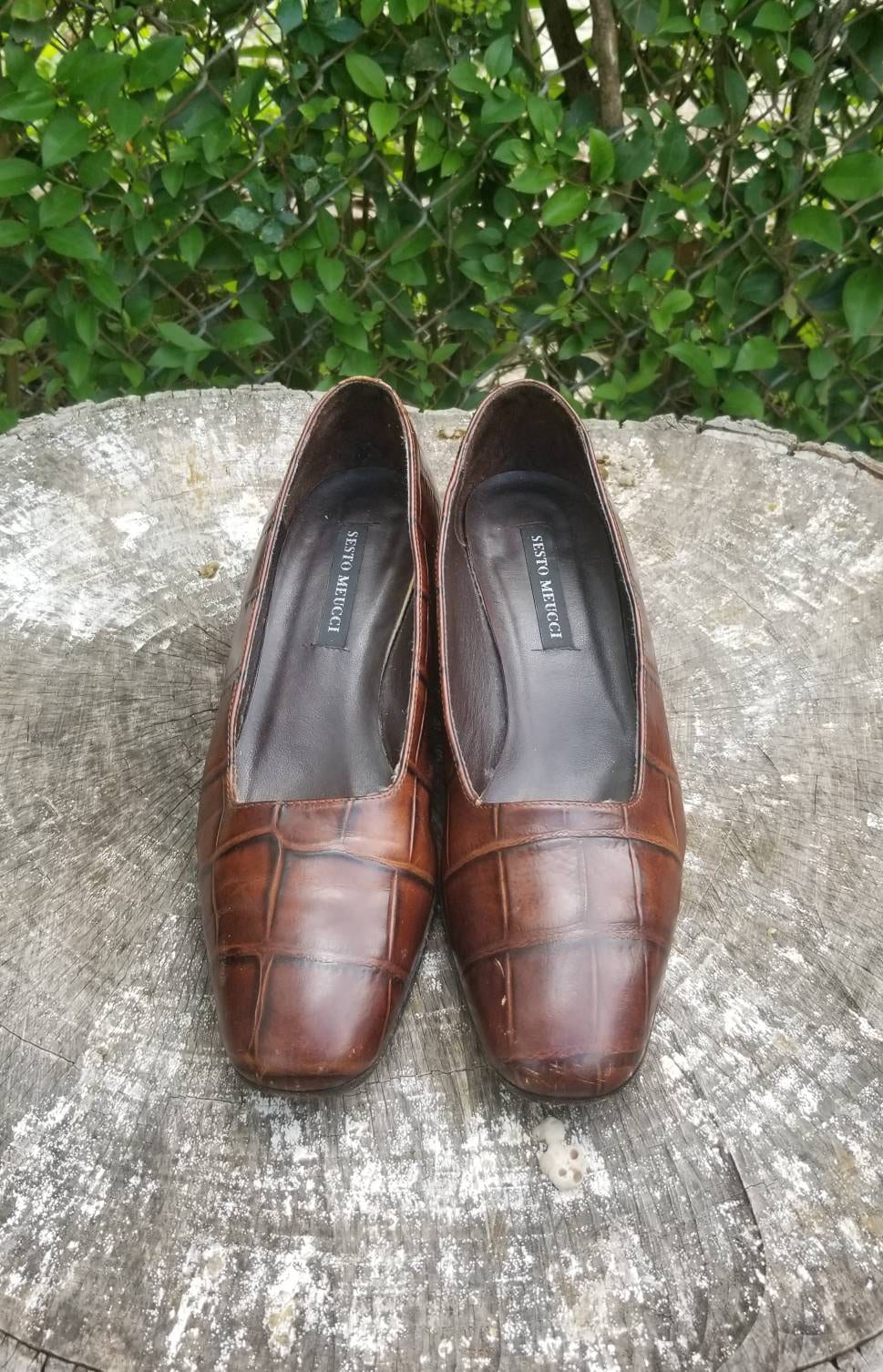Sz 8 Vintage Pumps/ Genuine Leather Croc Print Pumps/ 1980s Sz 8 Vintage Pumps/ Genuine Leather Croc Print Pumps/ 1980s