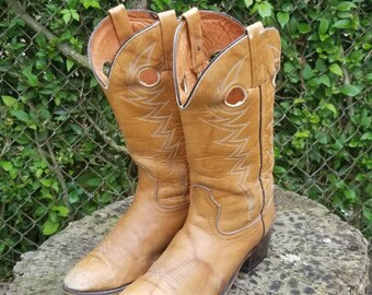 10.5 cowboy boots