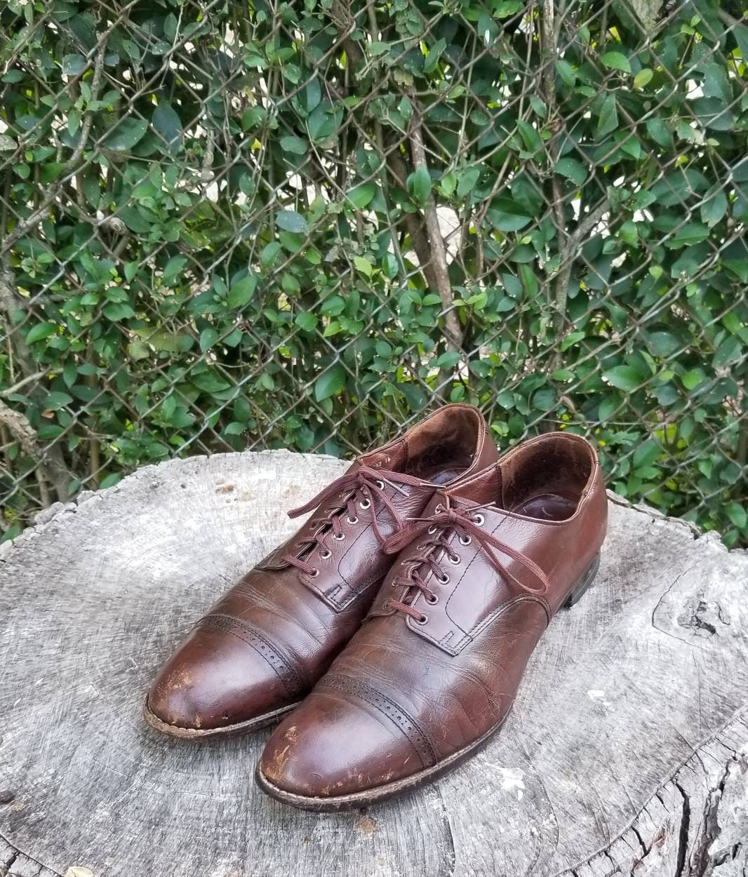 Size 13 Vintage Wingtip Shoes/genuine Leather Oxford Tie up Shoes