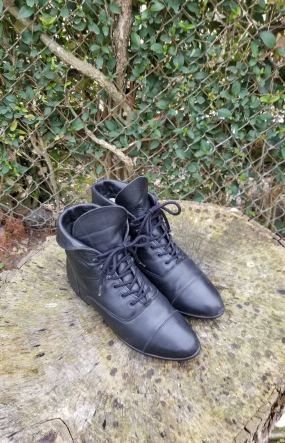 Deadstock, 1980's Ellemenno Black Ankle Boots // W