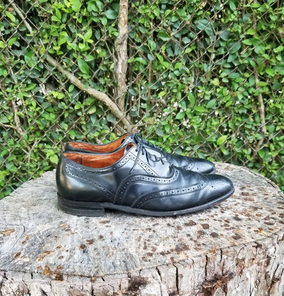 Brogue top oxford pumps