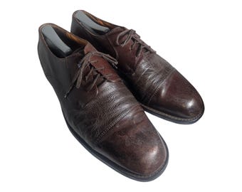 1990's Bostonian Shoes - Classic Styling - Cap Toe Oxfords - All