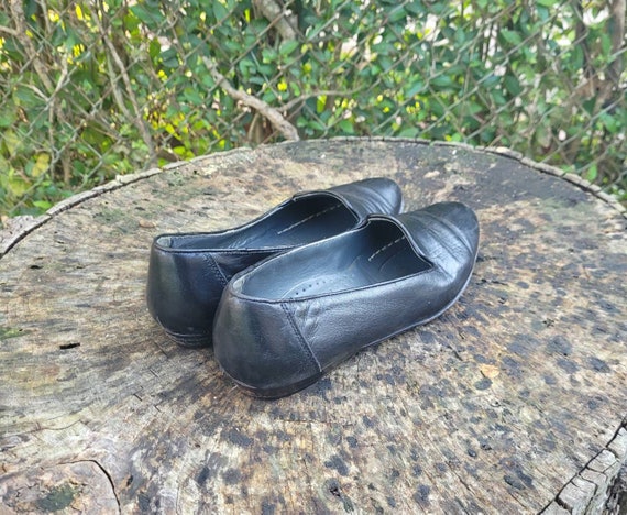 Women Vintage Black Flats By Bally Size 6.5/Women… - image 8