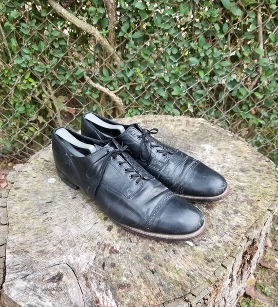 Vintage STACY ADAMS Cap Toe Leather Dress Shoes Sz