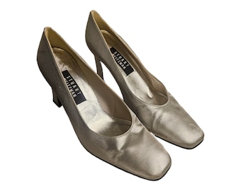 Stuart Weitzman Pumps Size 9B Silver Slip On Wedding Shoes Formal
