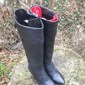 Size 7 M Bandolino Boots Black Leather Rear Zipper Dangle Tassels