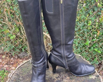 Anne Klein Akmead Leather Riding Boot/ Knee High Zipper Boots Vintage 90-2000/Tall Go Go Boots
