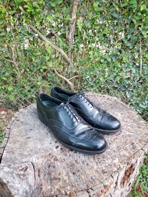 Sz 11 Florsheim Kenmoor Wingtip Oxford/ Genuine Leather Mens Dress Shoes