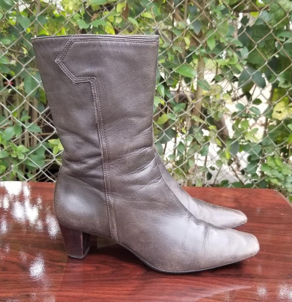 Sz. 6.5 Vintage Ankle Boots/Genuine Leather Zipp… - image 3