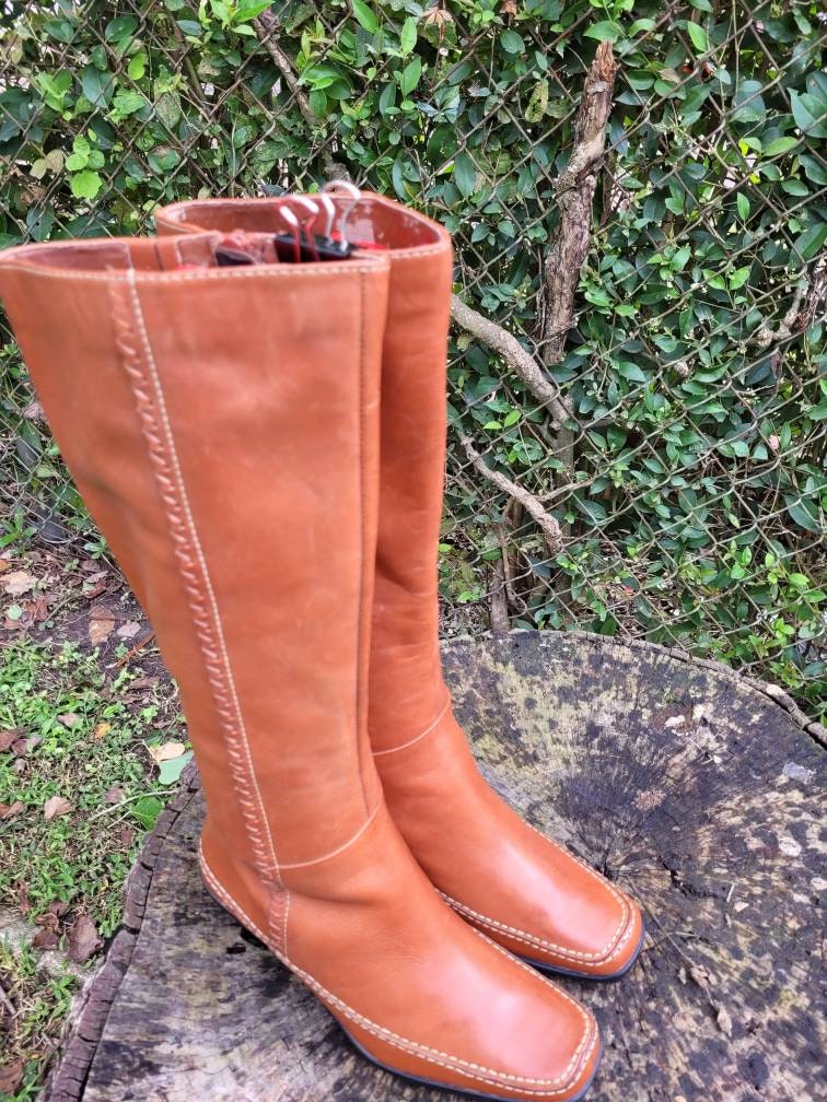 Vintage 1960s -70s MOD Knee High Brown Leather Boots Zip Up - Sz 7 -  Awesome!