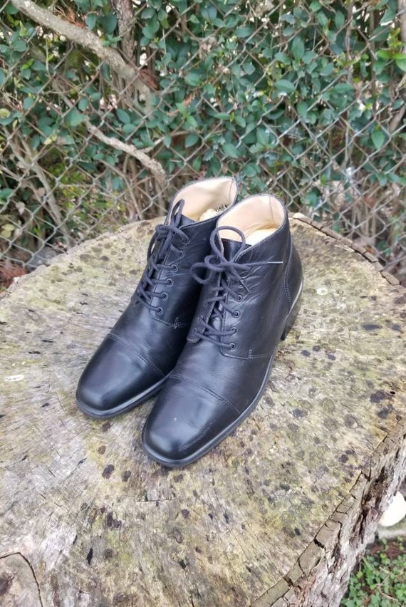Nine West Black Leather Lace-Up Ankle Boots 6.5M
