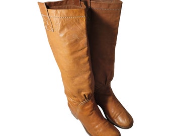 Size 8 Vintage Italian Made Leather Knee High Boots/Slouchy Tall Pull On Boots/80s Era