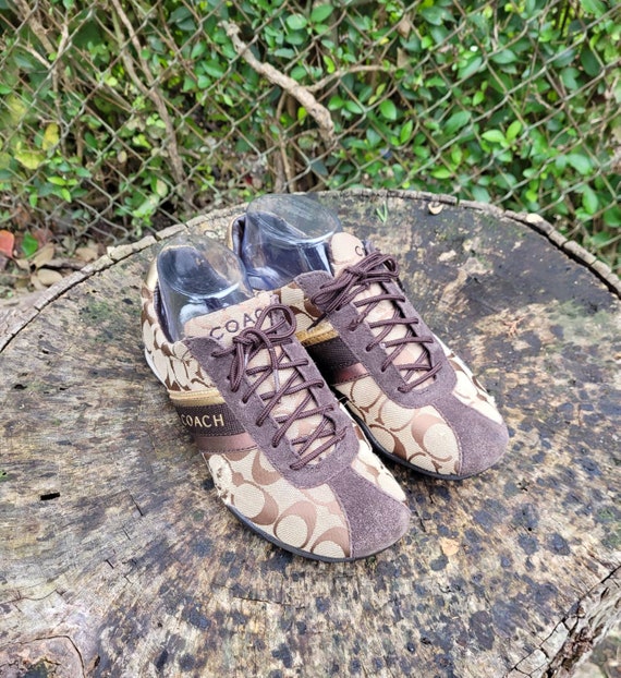 comfycush vans slip ons